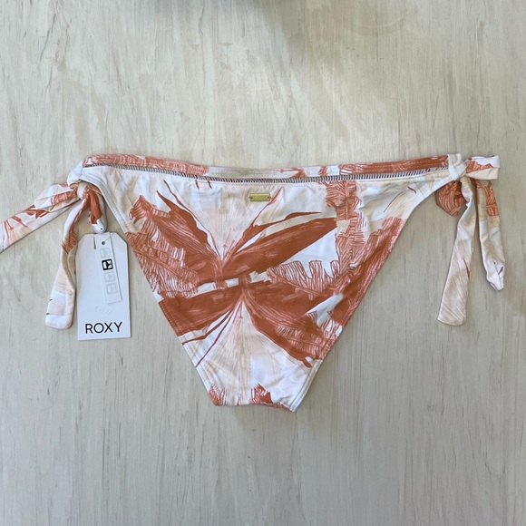 NWT Roxy Tropical Sand Bikini Bottom - Picture 6 of 6